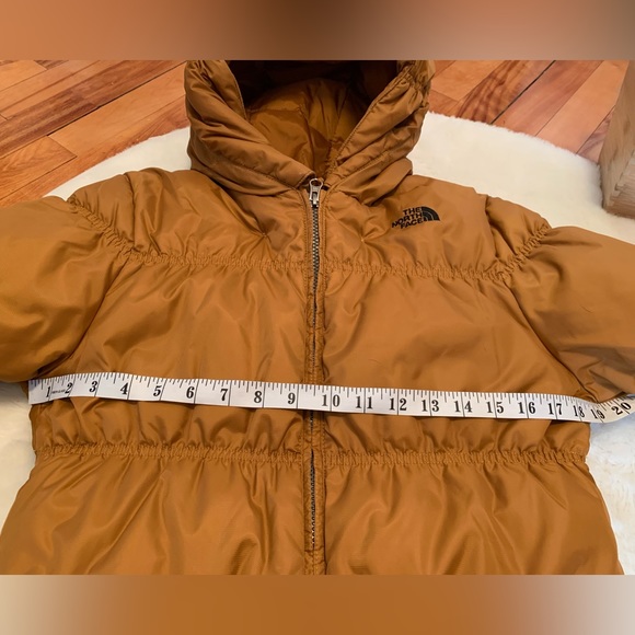 The North Face Down Puffer Jacket - Picture 9 of 9